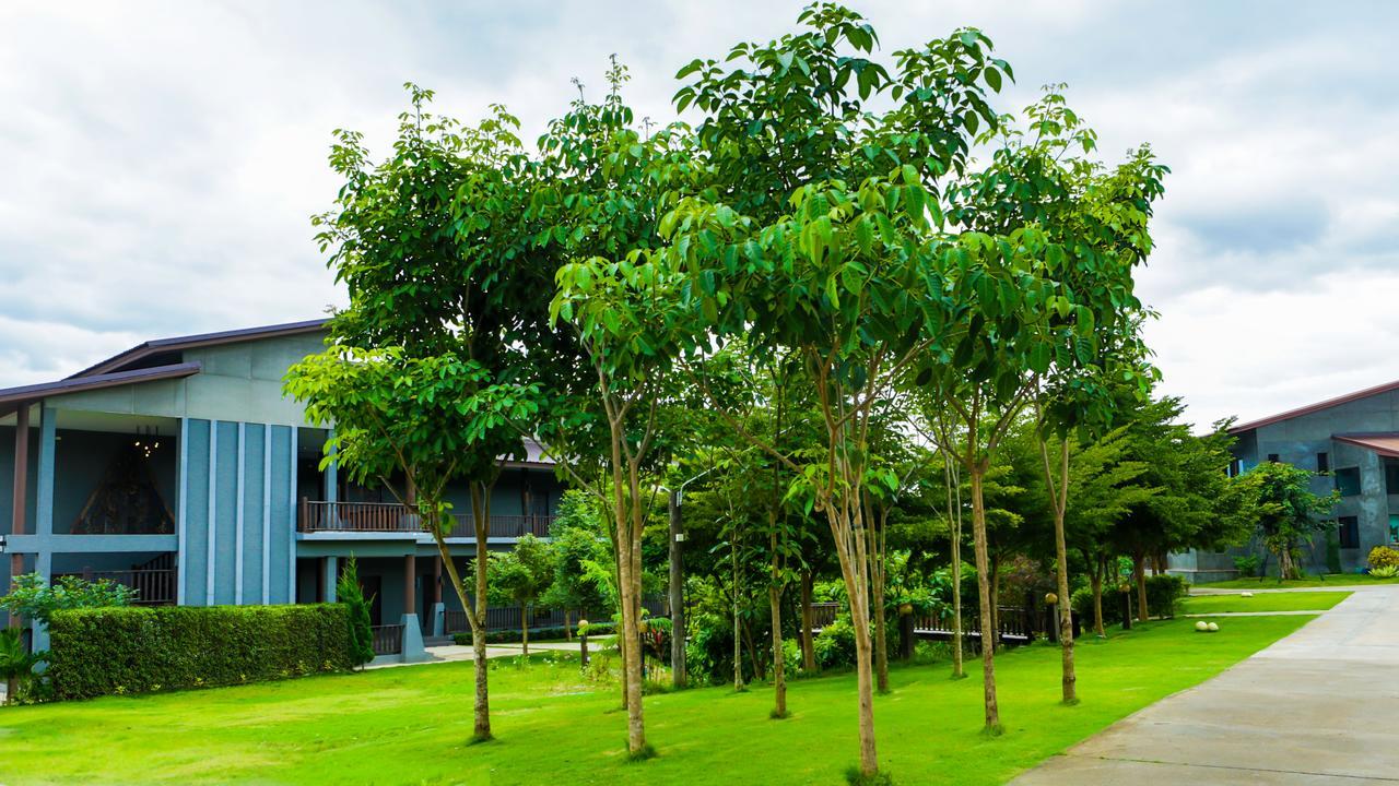 Baan Pailyn Resort Lamphun Li Luaran gambar
