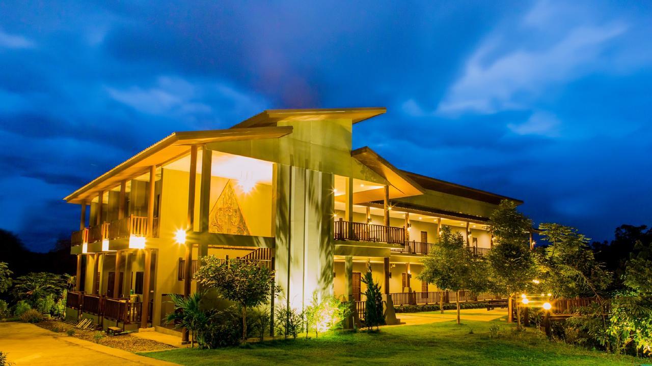 Baan Pailyn Resort Lamphun Li Luaran gambar