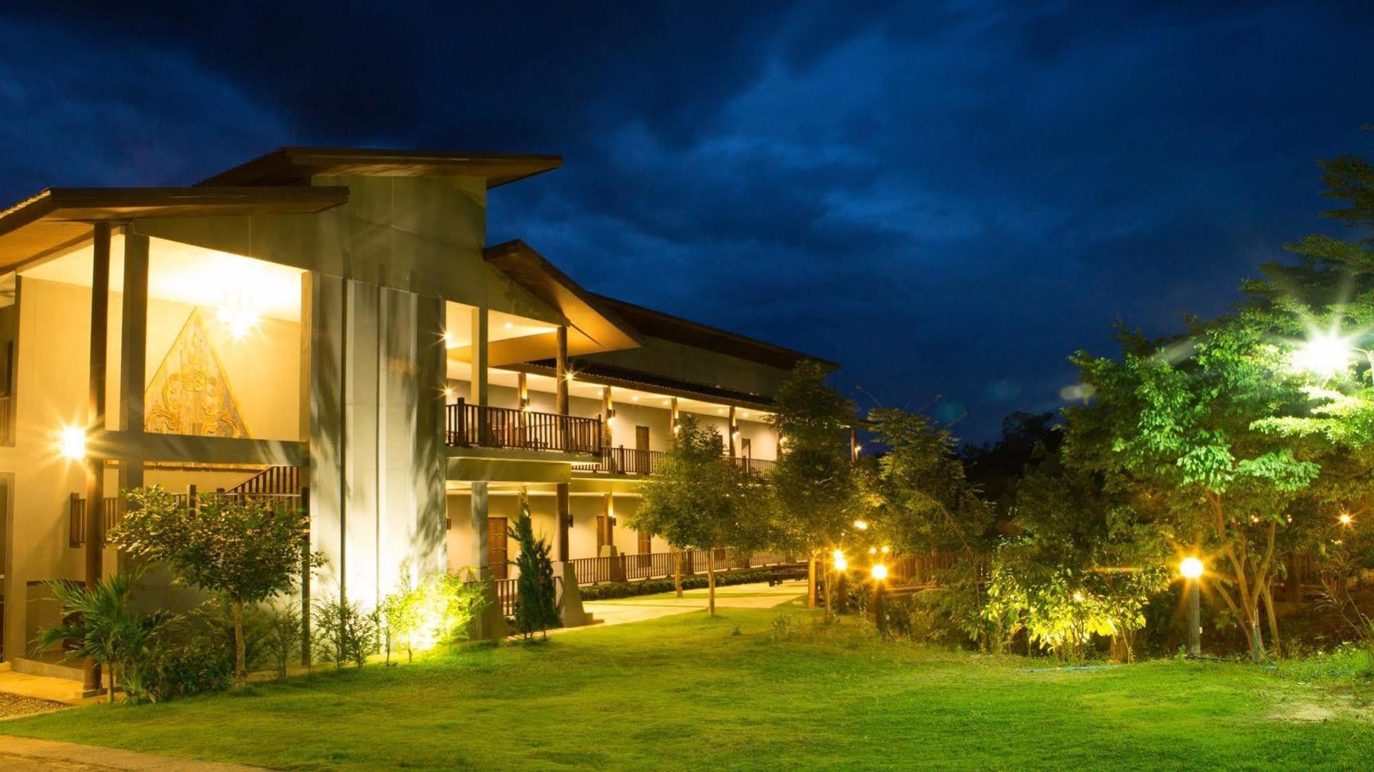 Baan Pailyn Resort Lamphun Li Luaran gambar
